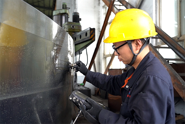 表面处理与后期检验：大型铸造加工厂家对铸件质量的细节把控