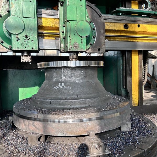 大型铸钢件磨盘座在建材行业中的用途