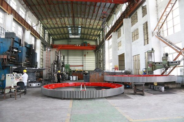 腾飞铸钢百科 | 铸钢件大齿圈（大齿轮）在工业中的应用