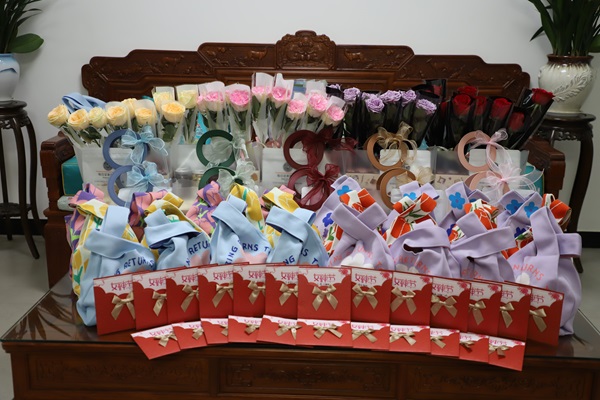 心有光芒，无畏绽放 —— 致敬腾飞铸钢每一位了不起的“她”！