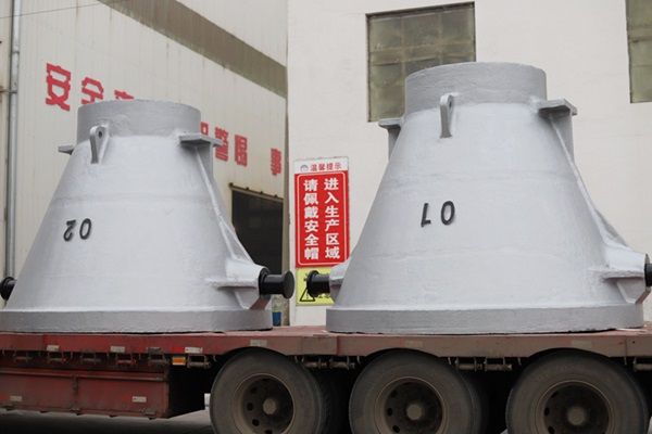 在恶劣工作环境下，大型铸钢件—渣罐如何保持良好的工作状态？