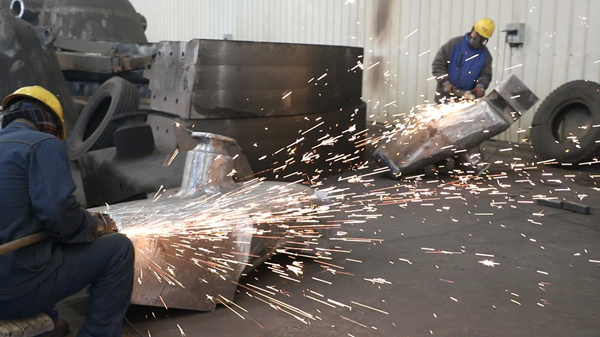 腾飞铸钢—大型铸钢件